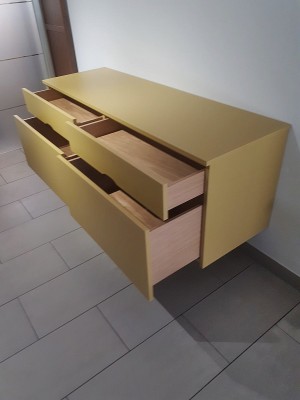 4 Sideboard Gelb Geoeffnet